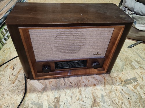 Vintage retro röhrenradio - vintage,