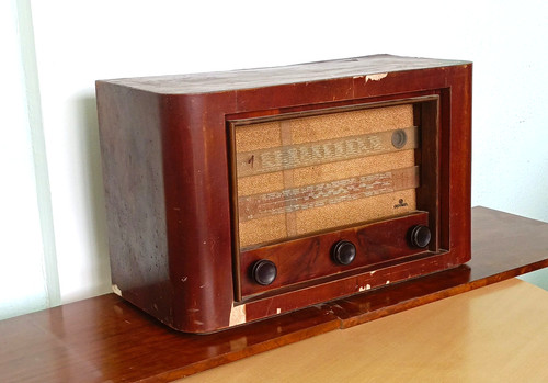 Art deco loewe 750w - art,